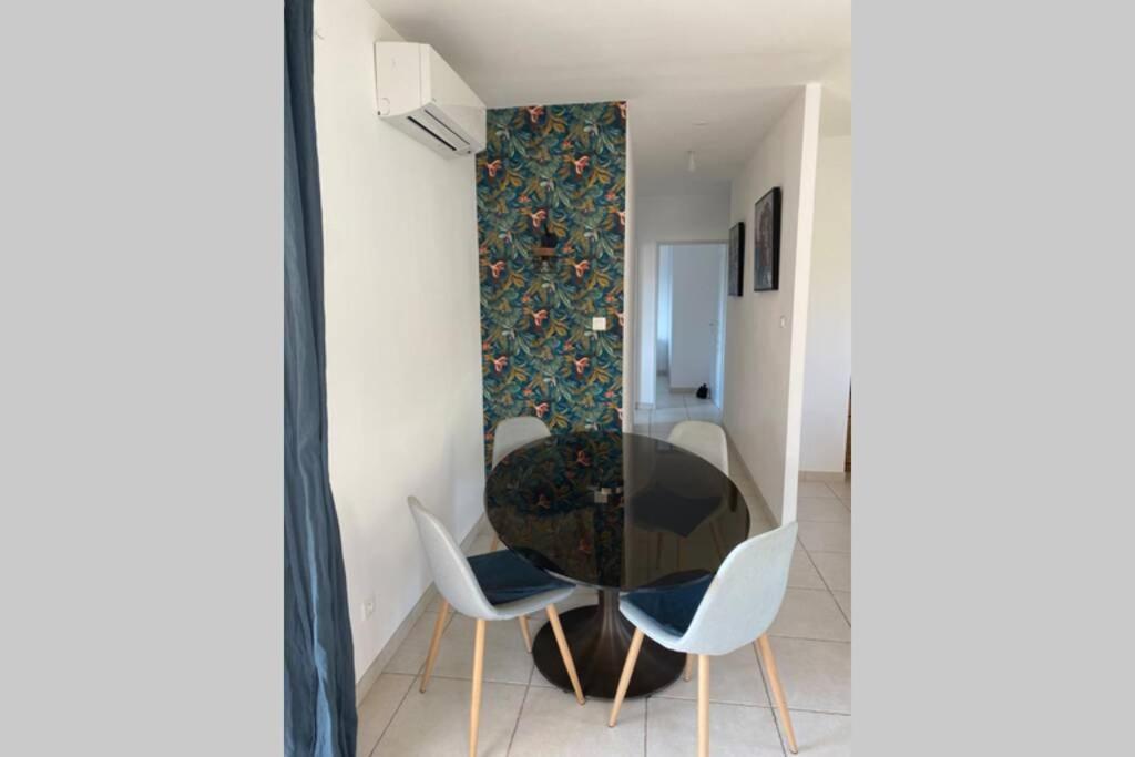 Joli F3 De 60M2 Avec Balcon Leilighet Bastelicaccia Eksteriør bilde